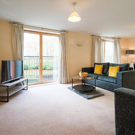 Villa Huntley House à Milton Keynes Extérieur photo